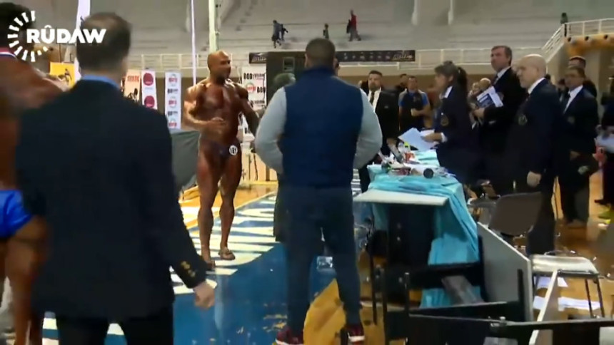 Видео: Бодибилдер изгубио на такмичењу, а његову реакцију ће судије ДУГО ПАМТИТИ!
