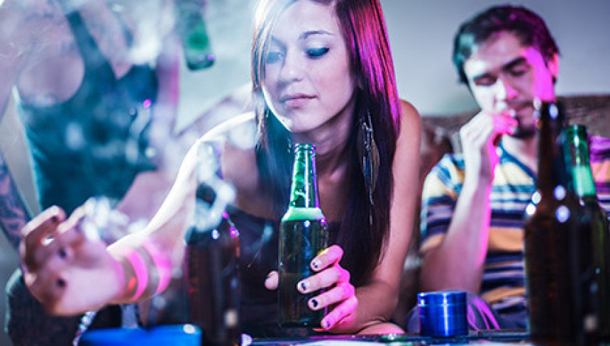 Алкохолизам код младих – пут у пропаст