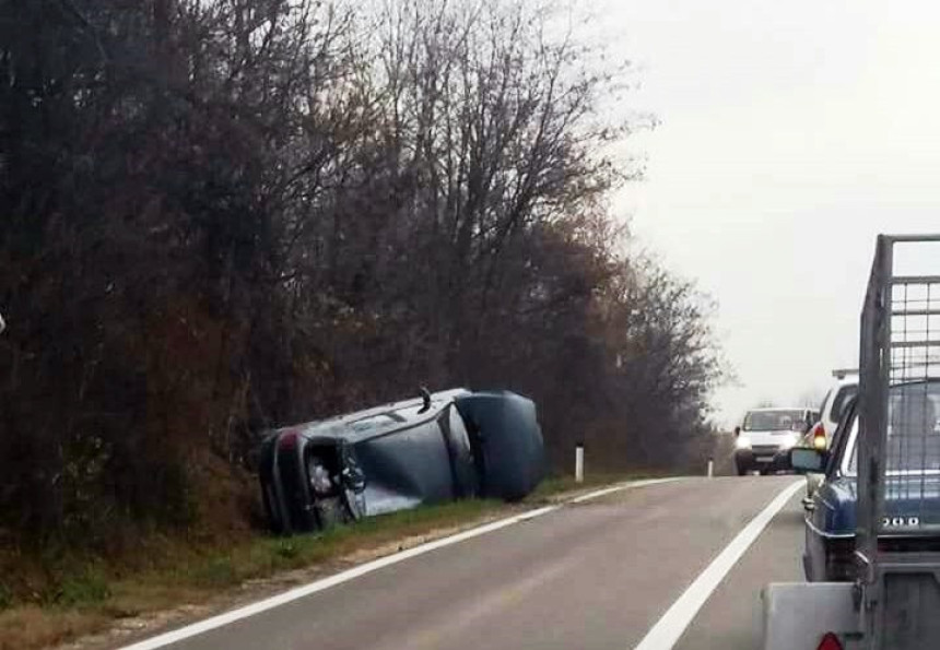 Pričinjena znatna šteta na vozilu