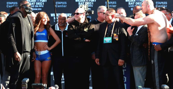 Fjuri provocirao Vajdera: Najbolji povratak svih vremena!