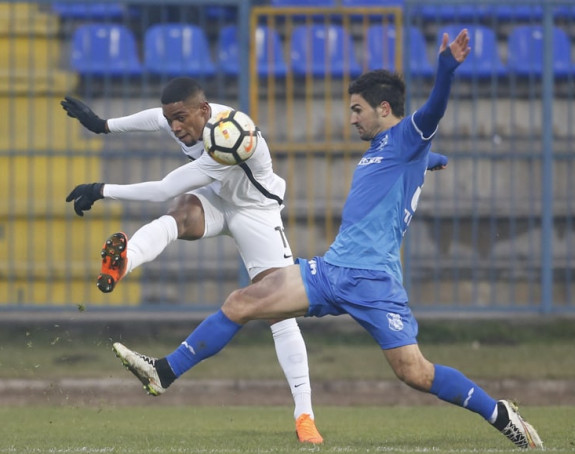 СЛС: Младост зауставила Партизан у Лучанима!