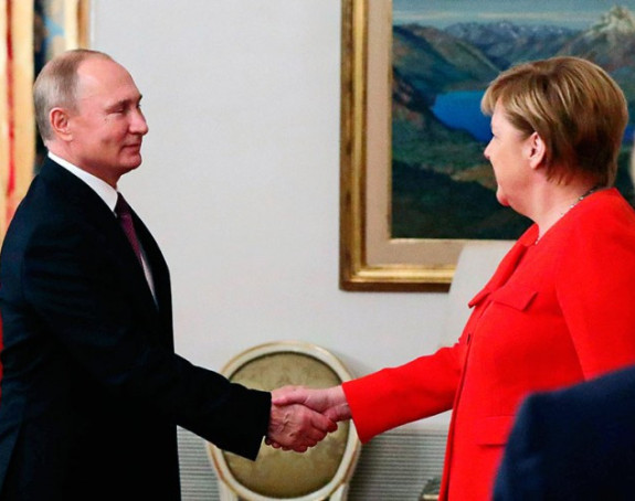 Putin i Merkel o Siriji i incidentu