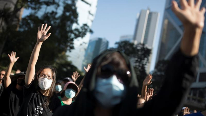 Hongkong ključa: Sukob policije i demonstranata