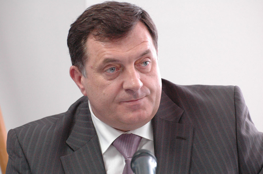Kakav je horoskop naših političara?