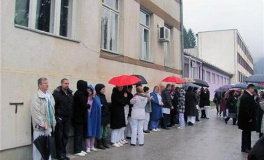 Bolnica u IS: Nova godina, stari problemi