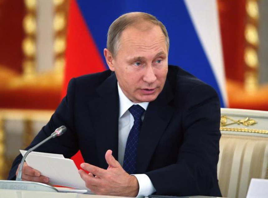 Putin: SAD su po prvi put prijetnja Rusiji