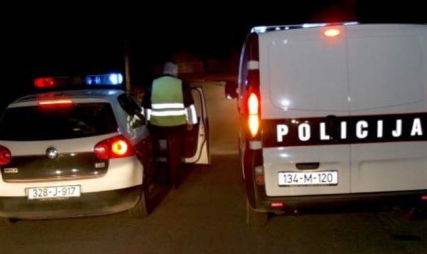 Teško povrijeđen pješak u nesreći