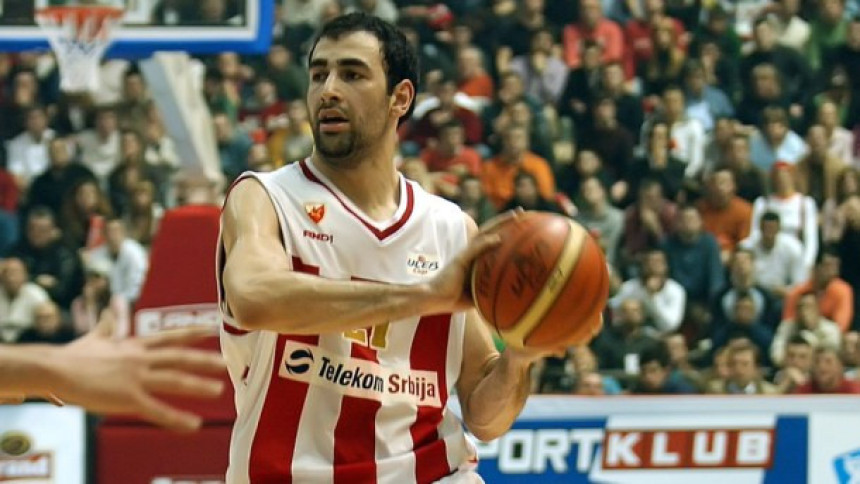 Pero Antić o debiju: 1999. - protiv Zvezde!