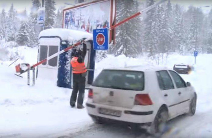 Jahorina: Rampe nisu uklonjene