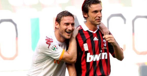 Priča: Ko voli fudbal, za njima će žaliti...