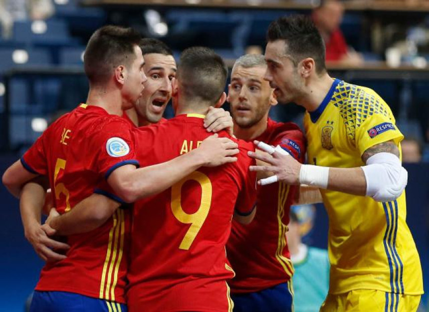 ЕП: Шпанија лако са Мађарском!