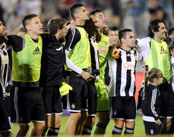 Partizan zbog Andrije prodaje OBA napadača!