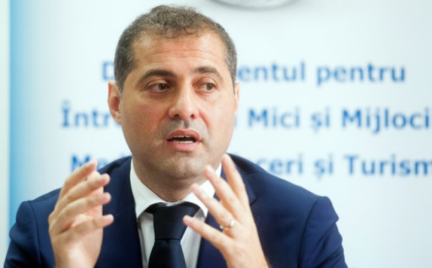 Podnio ostavku "radi svoje djece"