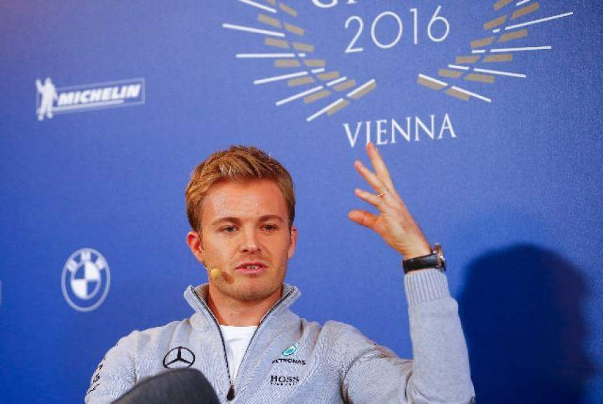 Rozberg: Neću učiti Valterija kako se pobjeđuje Hamilton!