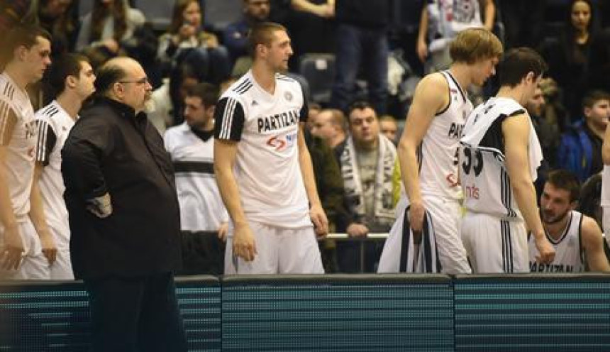 Problemi za Džikića: Četvoricu igrača Partizana muče povrede pred derbi sa Zvezdom!