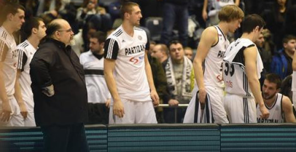 Problemi za Džikića: Četvoricu igrača Partizana muče povrede pred derbi sa Zvezdom!
