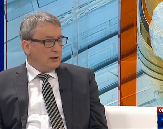 Bosić:Političari igraju neku vrstu kola