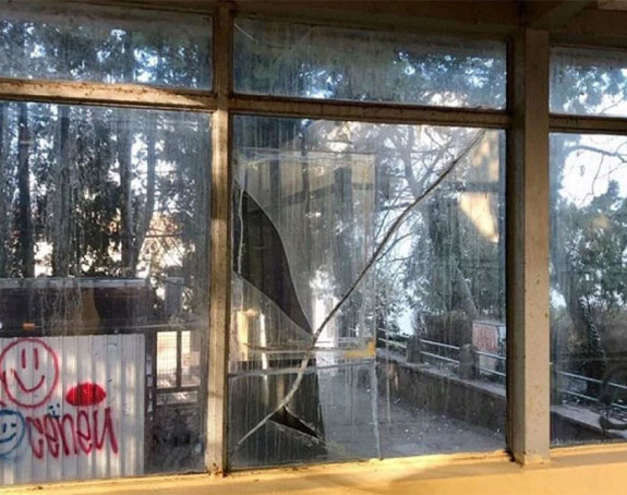 Srednjoškolci digli glas protiv 