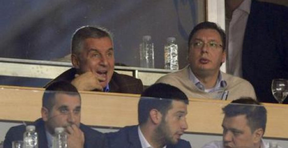 Вучић о "вјечитима": Том лудилу нема краја!