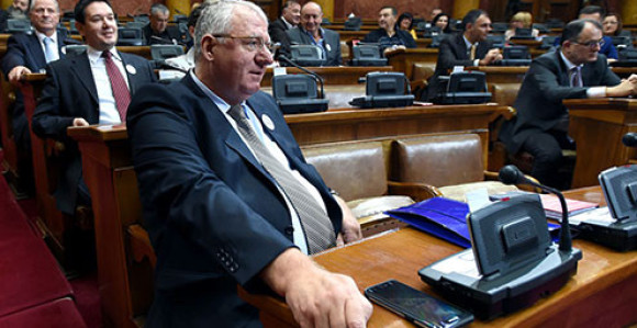 Radikali u kampanju ometanjem Mogerini