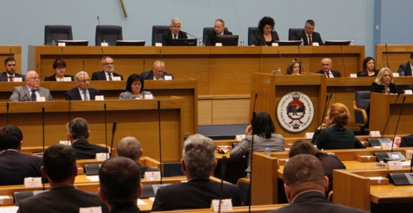 "Spavači" u parlamentu Srpske