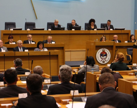 "Spavači" u parlamentu Srpske