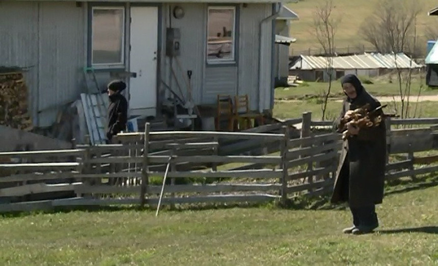 Oni i dalje žive život nedostojan čovjeka