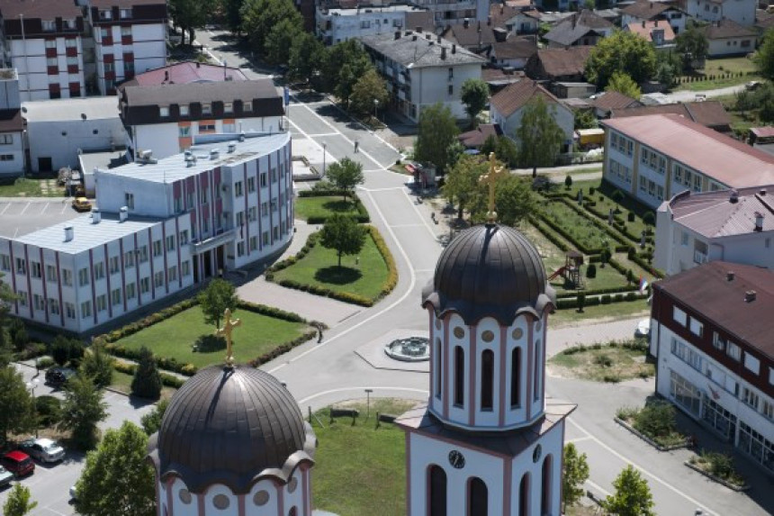 "Sječa" direktora u Srpcu