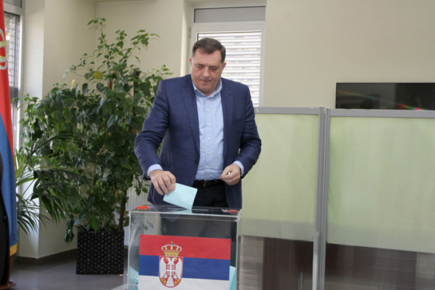 Dodik glasao u Banjaluci