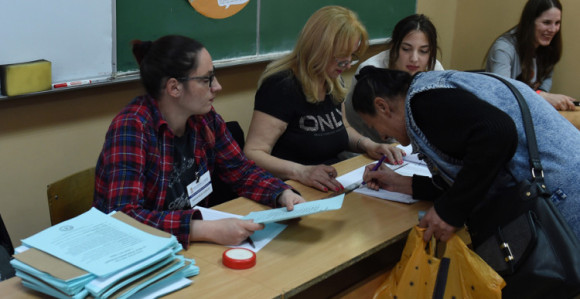 Izlaznost do 12 sati 20,3 odsto