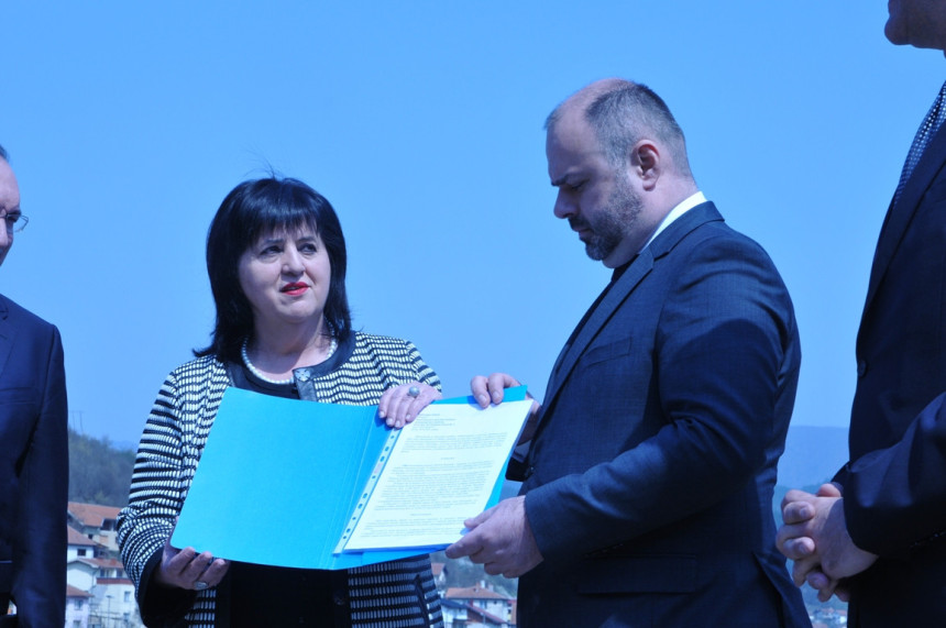 Golić: Upotrebna dozvola za most 