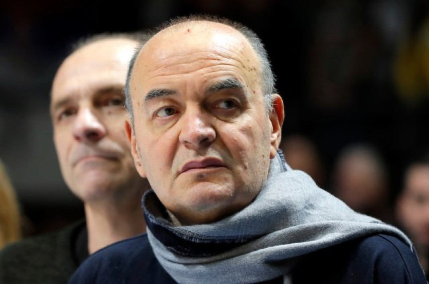 Partizan poželeo brz oporavak Vujoševiću!