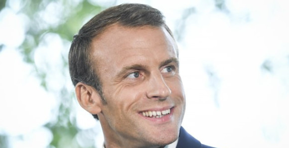 Dvije bombe za Emanuela Makrona?