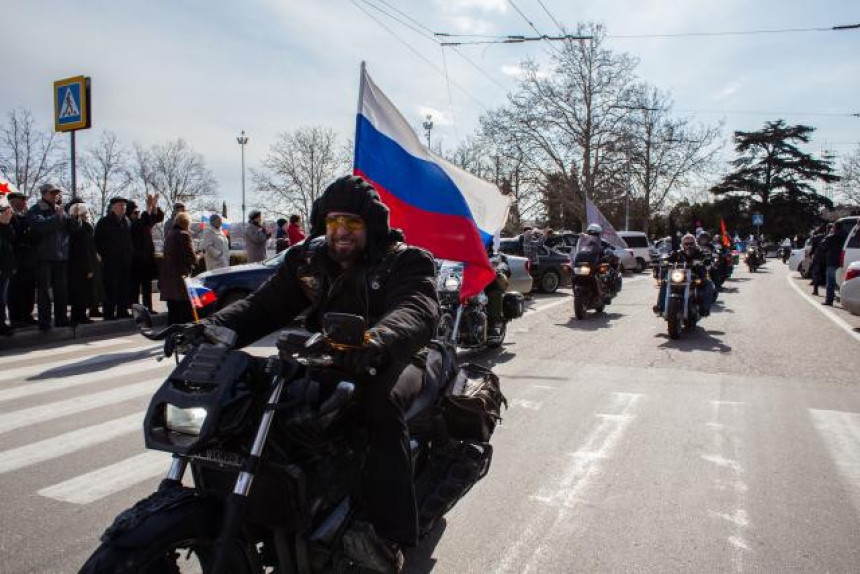 Noćni vukovi" dižu prašinu u Poljskoj