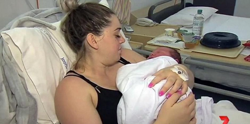 Australija: Rođena beba od šest kilograma