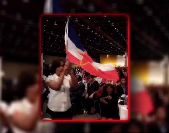 Tokom govora Hilari Klinton vijorila se zastava Jugoslavije