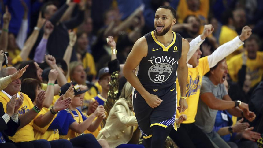 Golden Stejt dočekao vođu, Klivlend utišao Toronto!