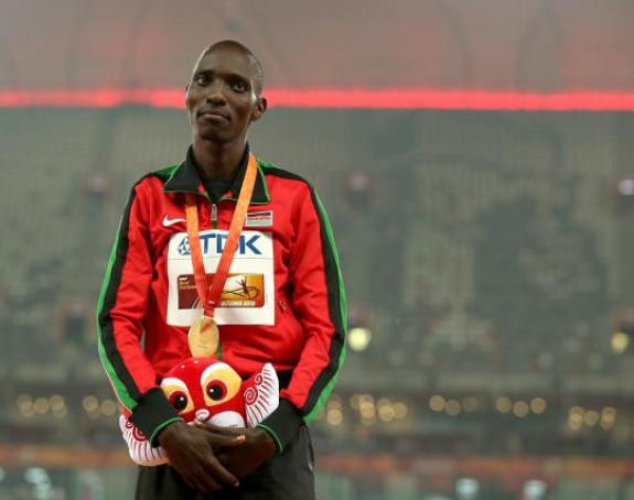 Atletičar doping inspektorima dao novac, ali...