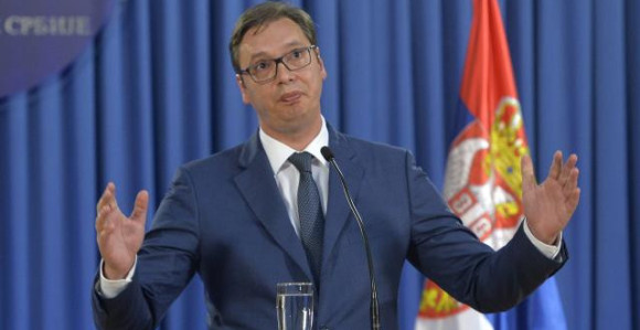 Slična pozicija Vučića i Trampa