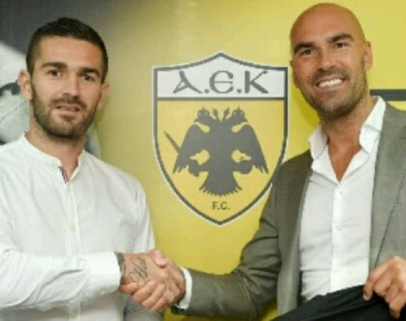 Hrvatski napadač potpisao za AEK!