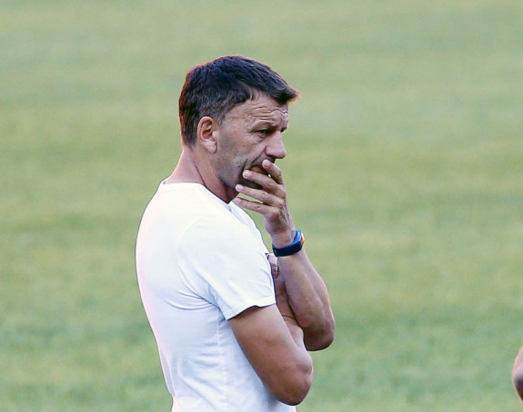 Analiza: Konkurencija gura "parni valjak"!