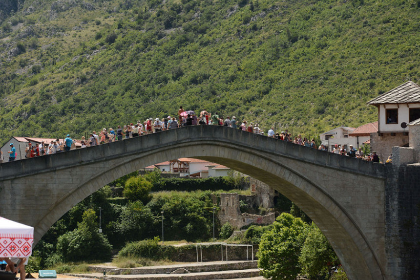 U Mostaru danas izmjereno 39 °C