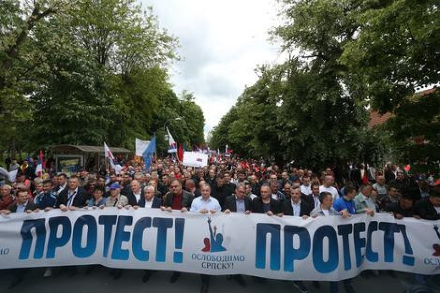 Protest opozicije moguć u septembru