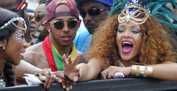 Video: Hamilton u provodu!