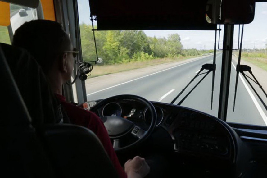 Kamion karta za odlazak iz Srpske