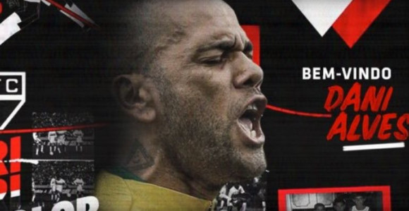 Zvanično: Dani Alves se vratio u Brazil i nosiće 10!