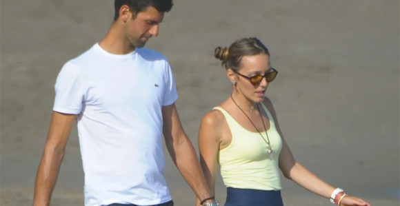 Modni svijet o Jeleninoj suknji 