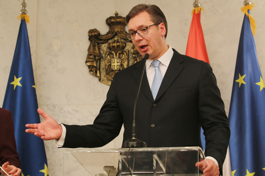 Vučić: Poštovati prava Srpske