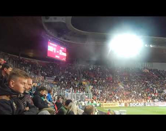 Video - SKANDAL U PRAGU: Nijemci uzvikivali "Zig hajl"!