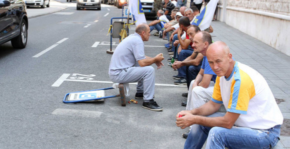 Borci: Sjednica ili novi protesti!